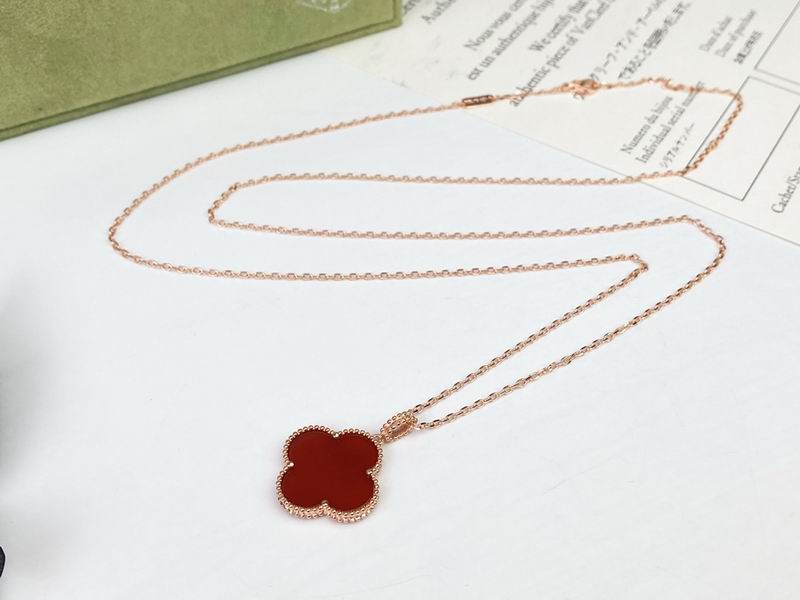 Van Cleef & Arpels necklace 09yxq05 (7)