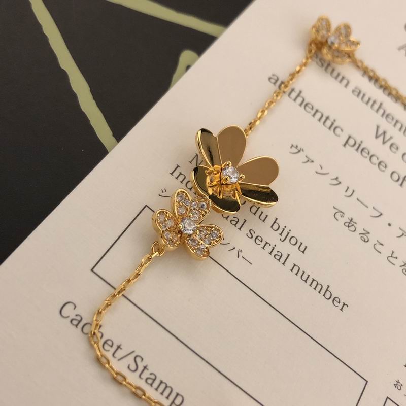 Van Cleef & Arpels necklace 10yxq01 (7)