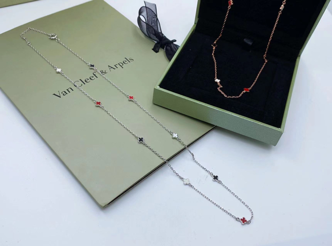 Van Cleef & Arpels necklace 10yxq02 (5)