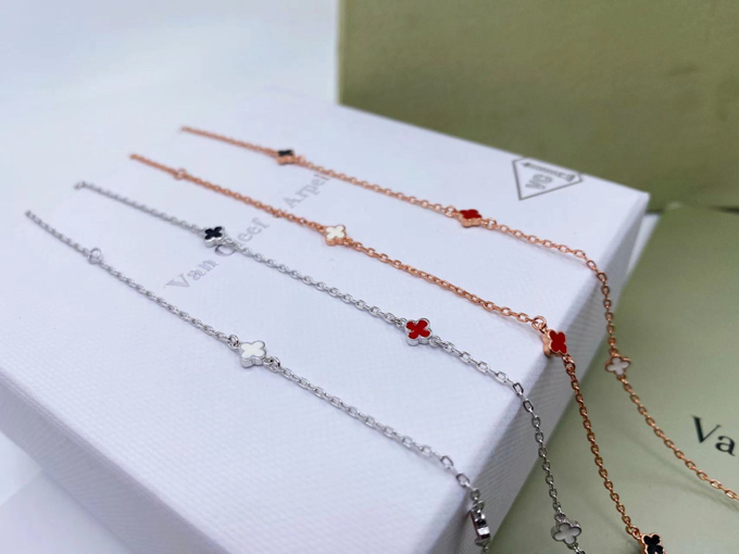 Van Cleef & Arpels necklace 10yxq02 (7)