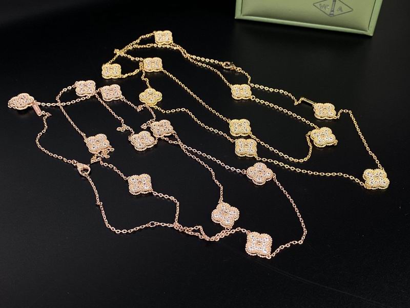 Van Cleef & Arpels necklace 10yxq04 (3)