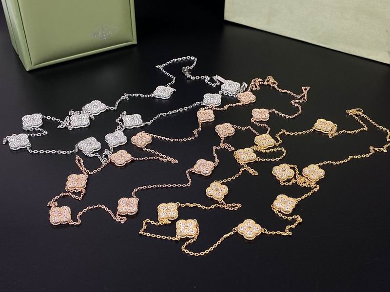 Van Cleef & Arpels necklace 10yxq04 (7)
