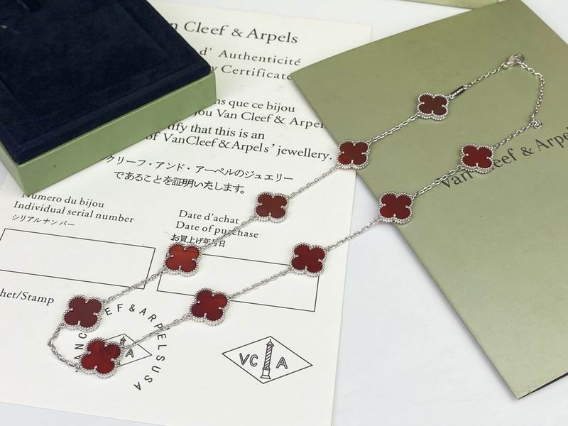 Van Cleef & Arpels necklace 11yxq02 (6)
