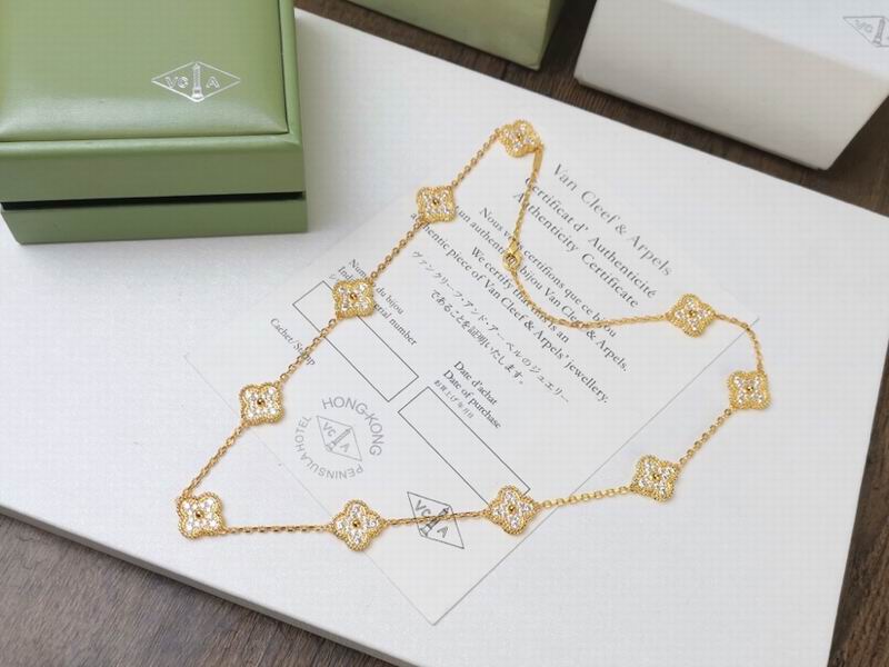 Van Cleef & Arpels necklace 11yxq05 (5)
