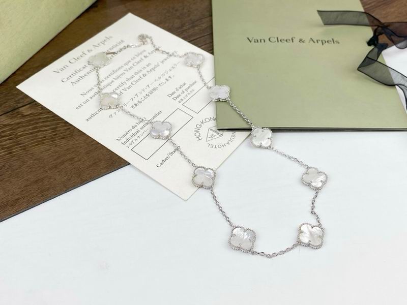 Van Cleef & Arpels necklace 11yxq07 (8)