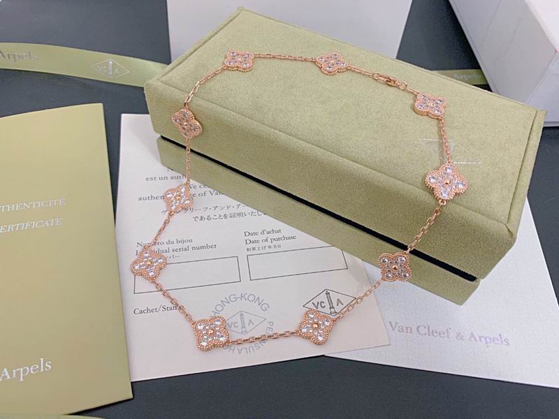 Van Cleef & Arpels necklace 11yxq08 (7)