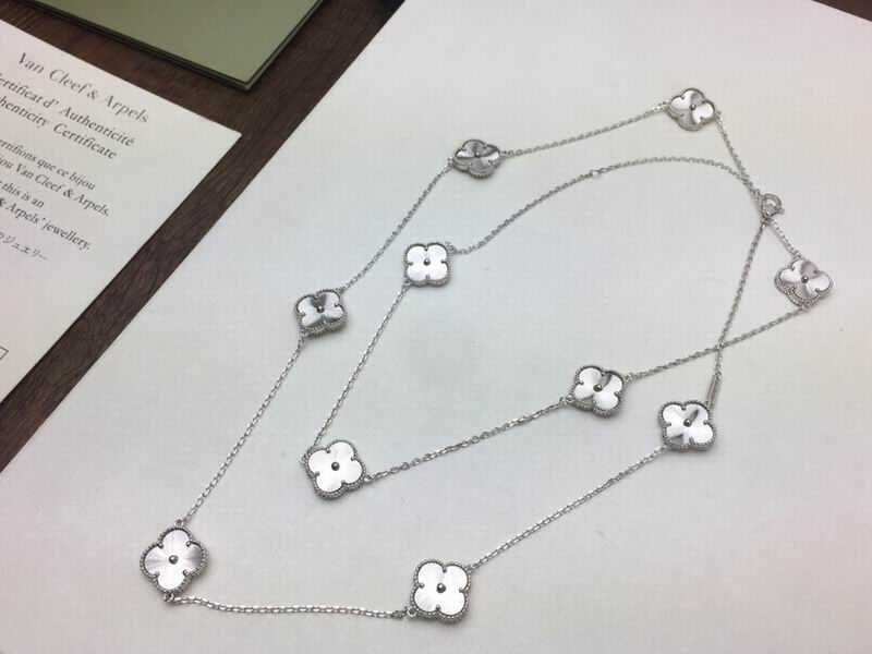 Van Cleef & Arpels necklace 11yxq12 (3)