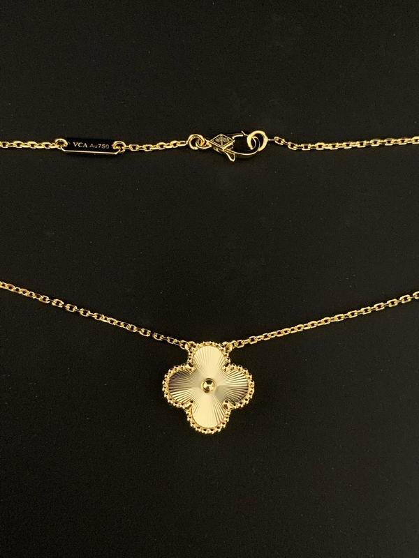 Van Cleef & Arpels necklace 11yxq13 (5)