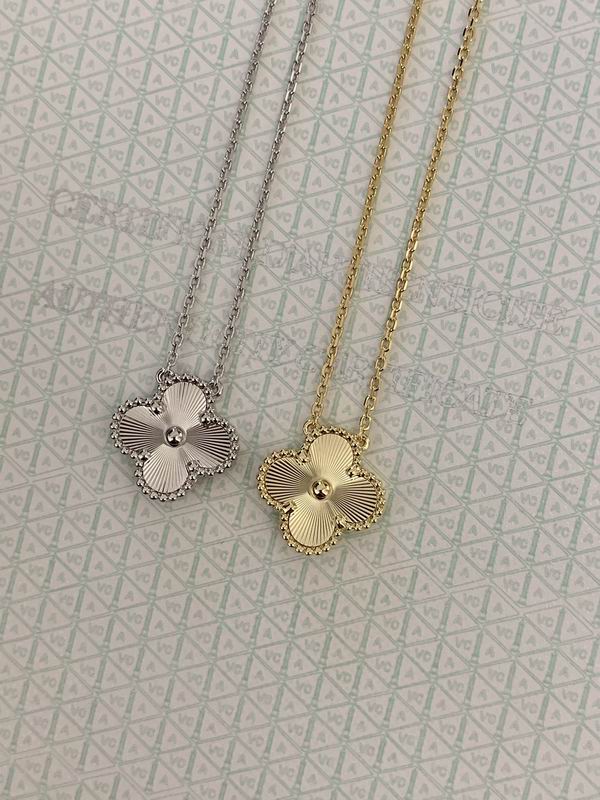 Van Cleef & Arpels necklace 11yxq13 (8)