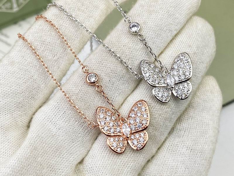 Van Cleef & Arpels necklace 11yxq14 (2)