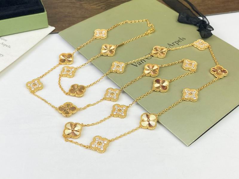 Van Cleef & Arpels necklace 11yxq15 (4)