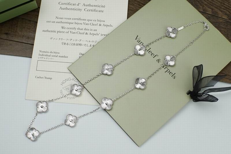 Van Cleef & Arpels necklace 11yxq17 (5)