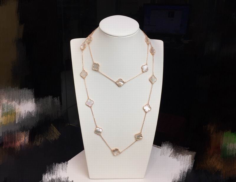 Van Cleef & Arpels necklace 12yxq06 (7)