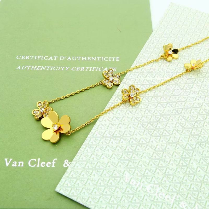 Van Cleef & Arpels necklace 12yxq08 (5)