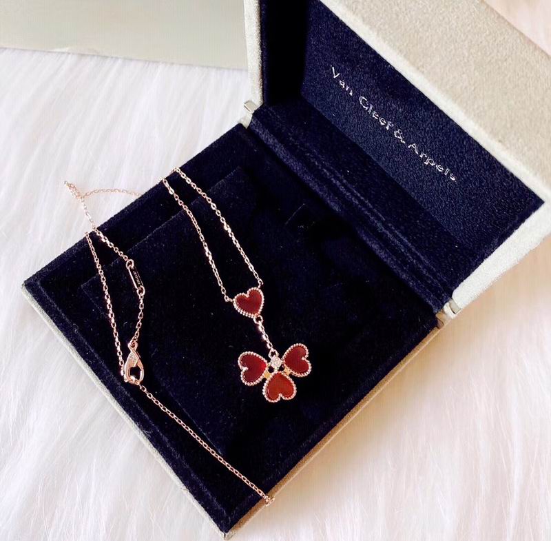 Van Cleef & Arpels necklace 12yxq11 (8)