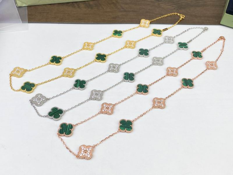 Van Cleef & Arpels necklace 12yxq12 (7)