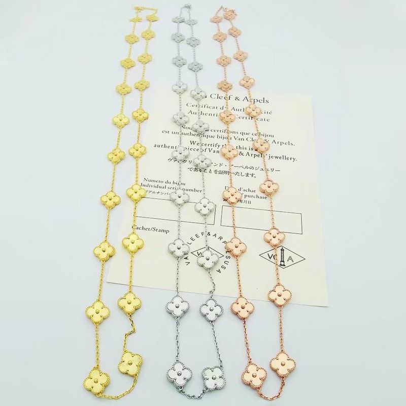 Van Cleef & Arpels necklace 12yxq13 (2)