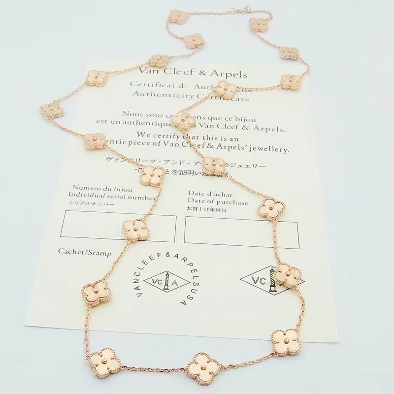 Van Cleef & Arpels necklace 12yxq13 (4)
