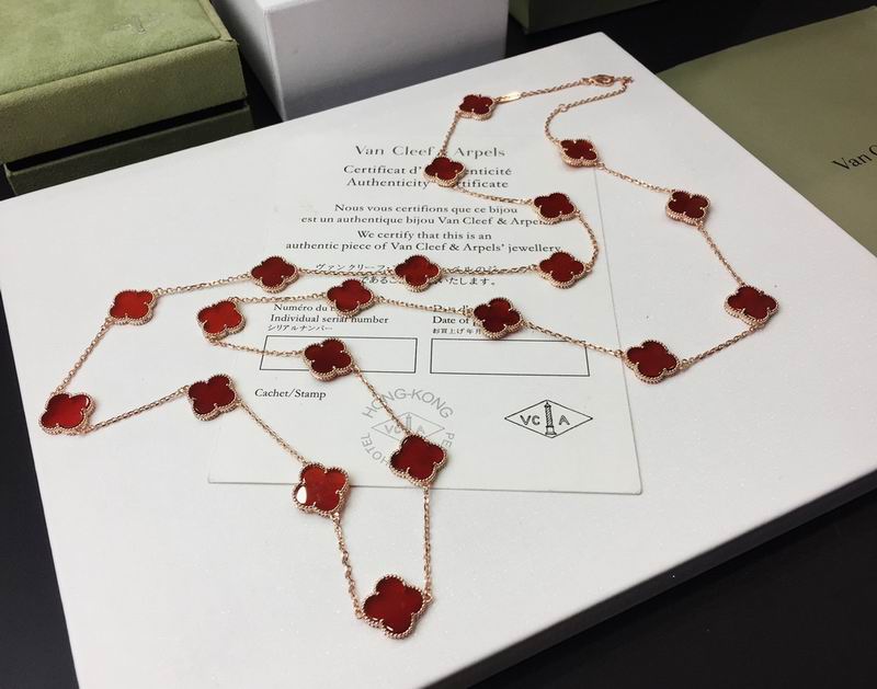Van Cleef & Arpels necklace 12yxq16 (5)