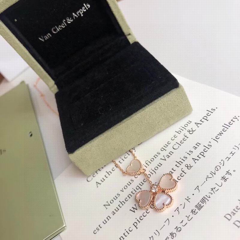 Van Cleef & Arpels necklace 12yxq17 (7)