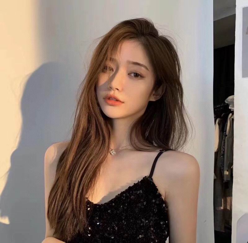 Van Cleef & Arpels necklace 12yxq23 (3)