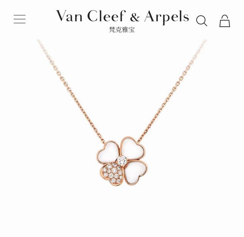 Van Cleef & Arpels necklace 12yxq31 (1)