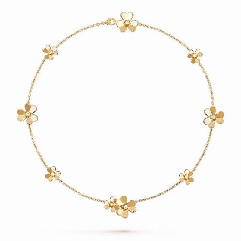 Van Cleef & Arpels necklace 12yxq33 (5)