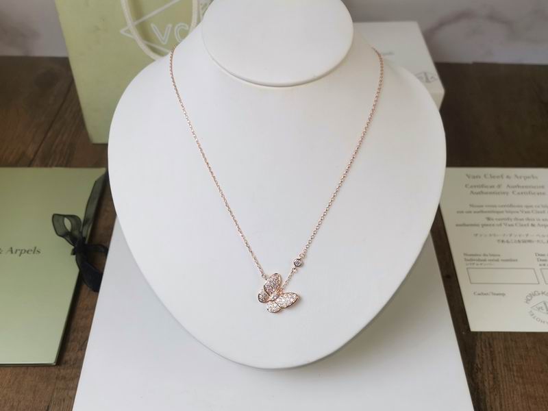 Van Cleef & Arpels necklace 12yxq41 (9)