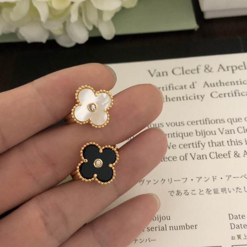Van Cleef & Arpels ring 12yxq02 (5)