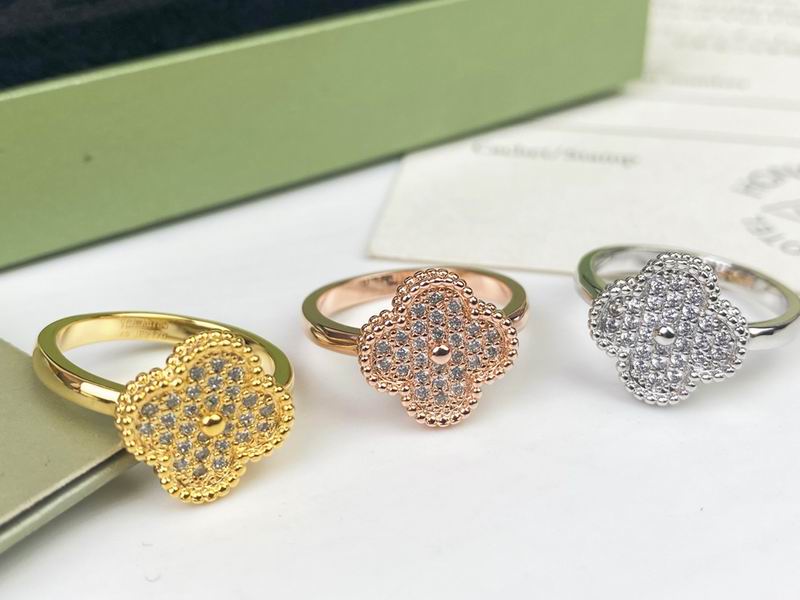 Van Cleef & Arpels ring 12yxq03 (6)