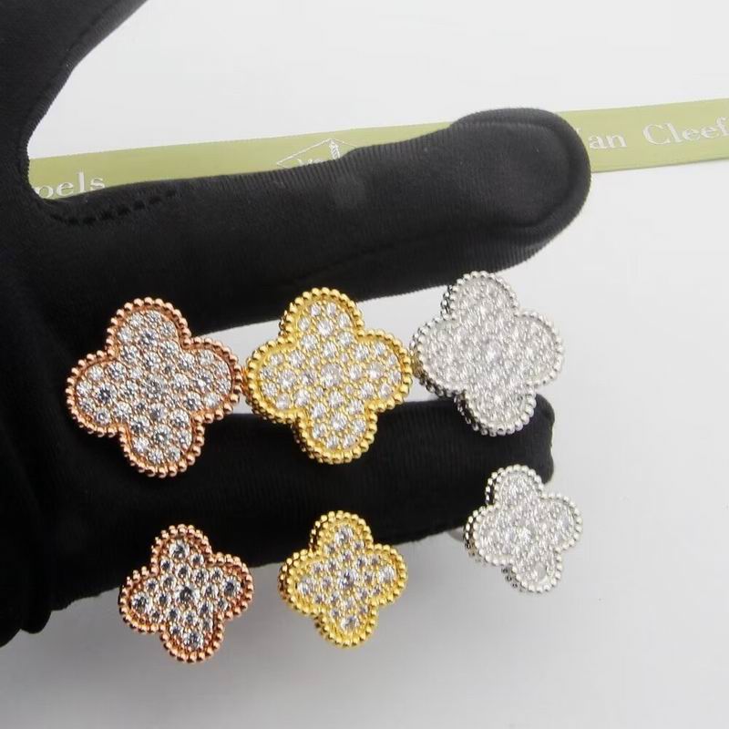 Van Cleef & Arpels ring 12yxq05 (9)