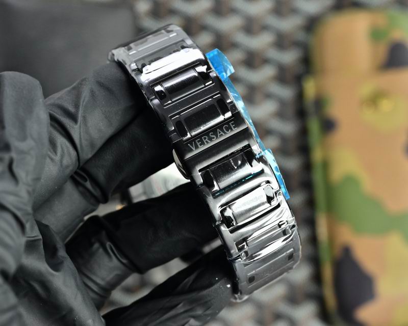 Versace 45mm 19 (13)