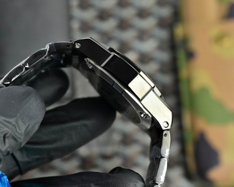 Versace 45mm 19 (14)