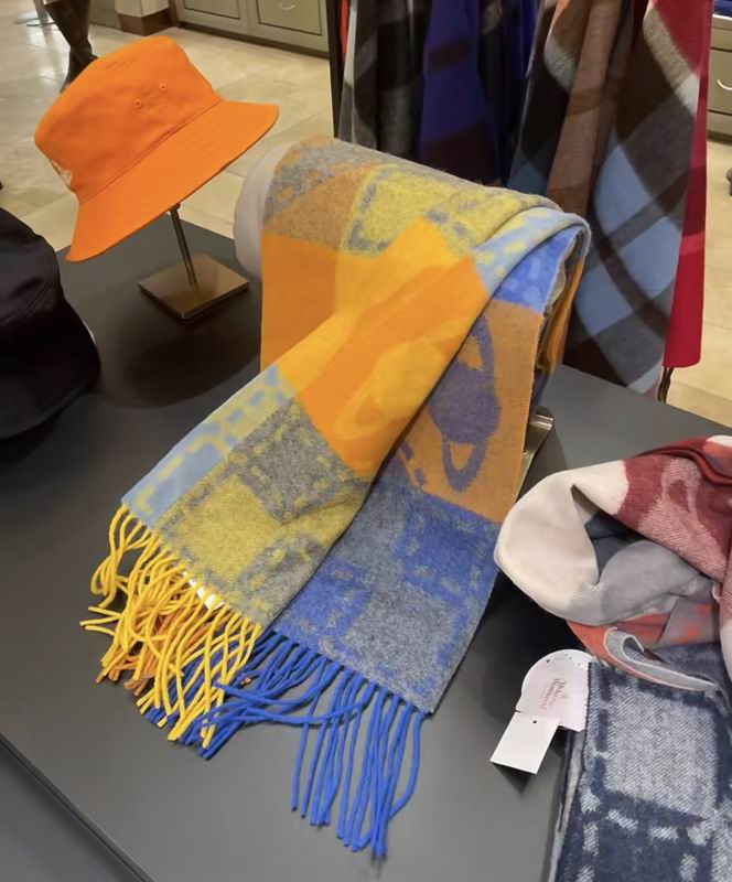 Vivienne Westwood 50X180cm E70 (8)