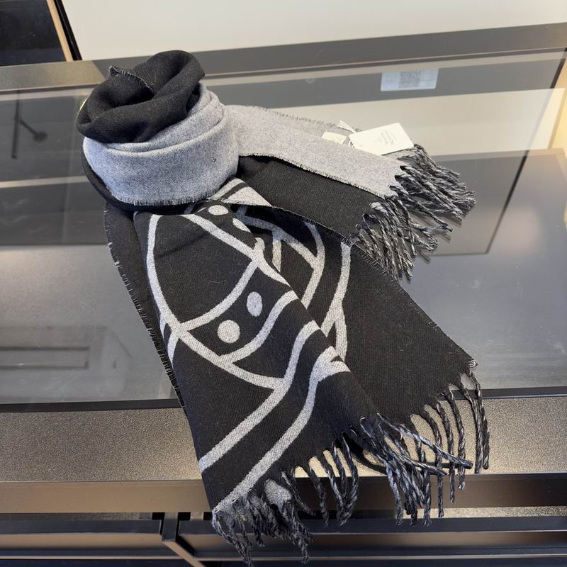 Vivienne Westwood Scarf hm (31)