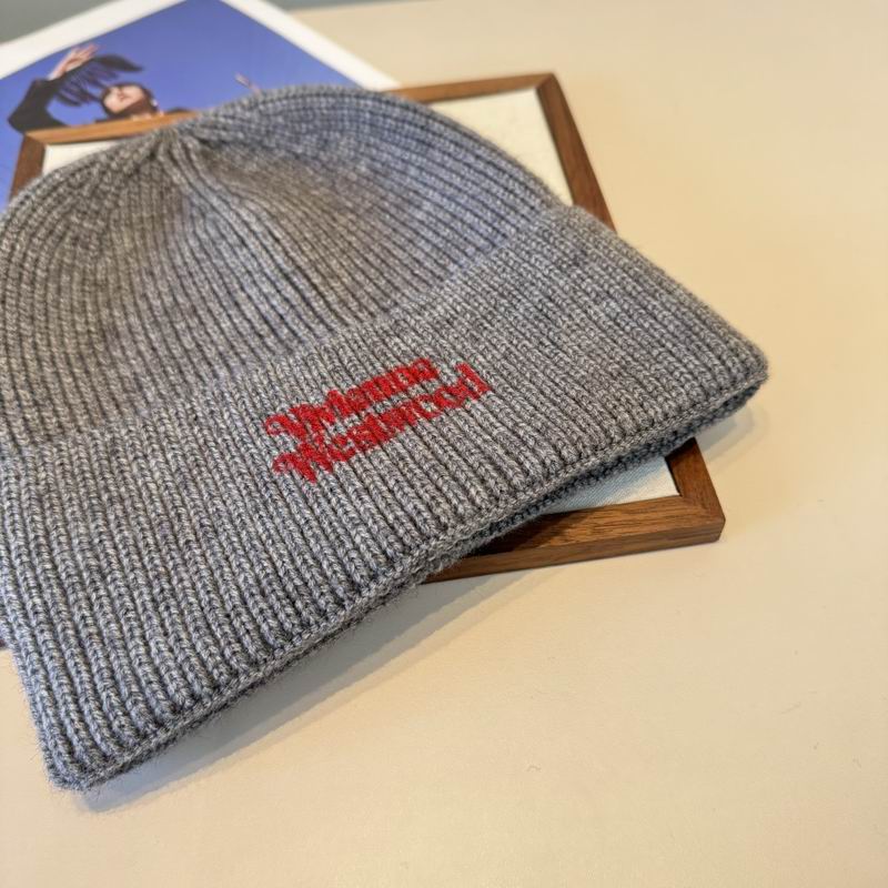 Vivienne Westwood hat (2621)