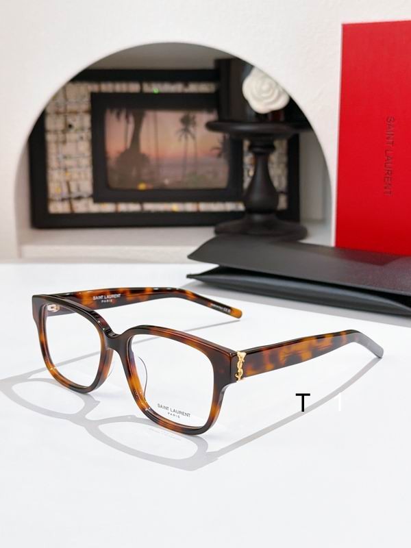 YSL M150F 55 17-145 a 06