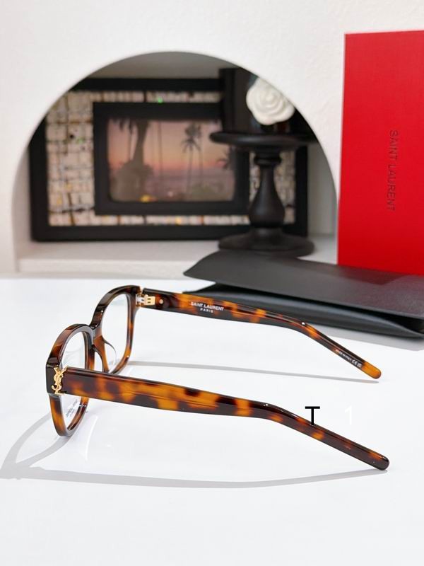 YSL M150F 55 17-145 a 07