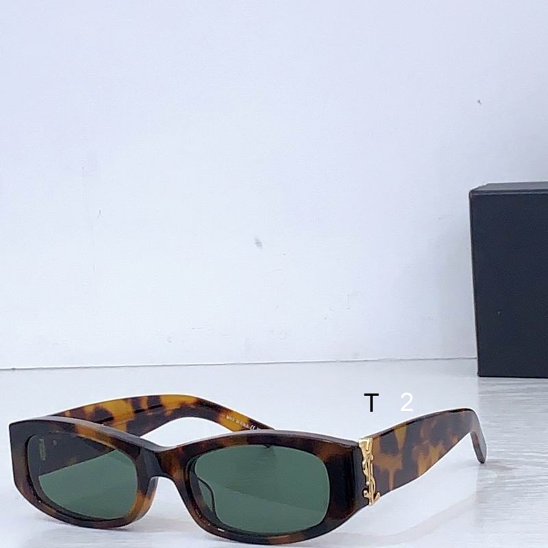 YSL M152 57 20-135 B01