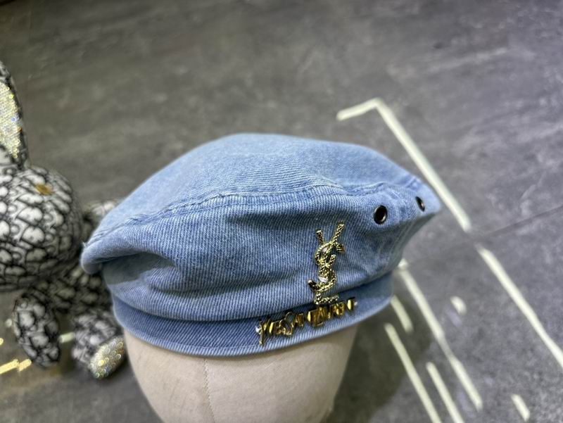 YSL beret dx (17)
