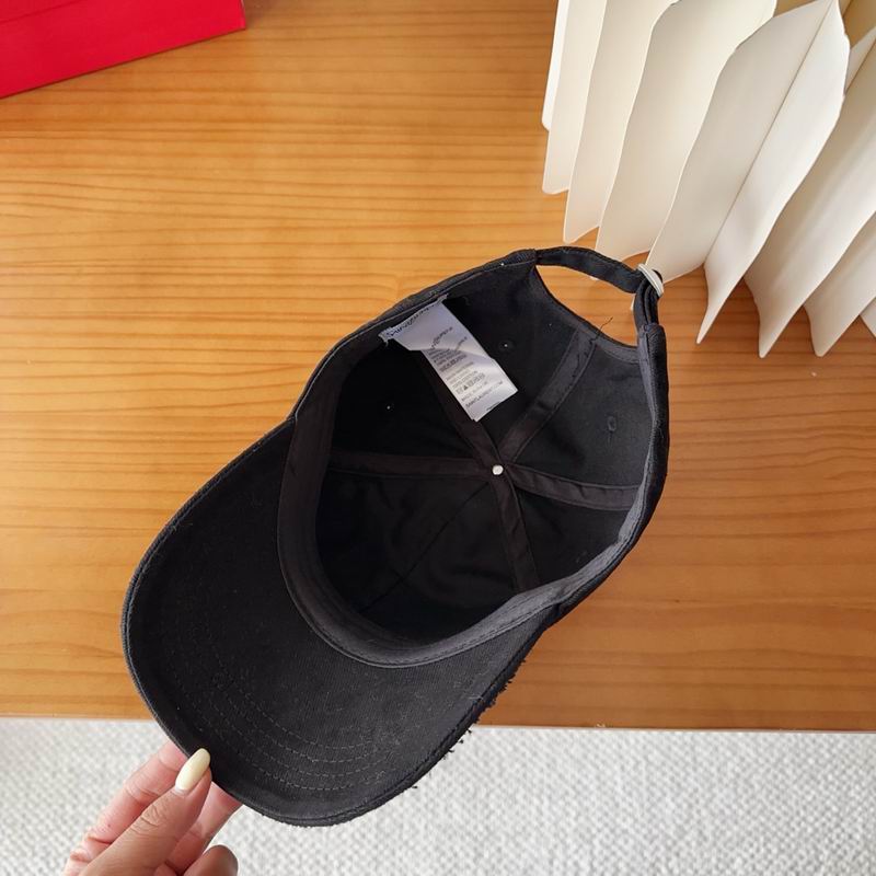 YSL cap dx (1377)