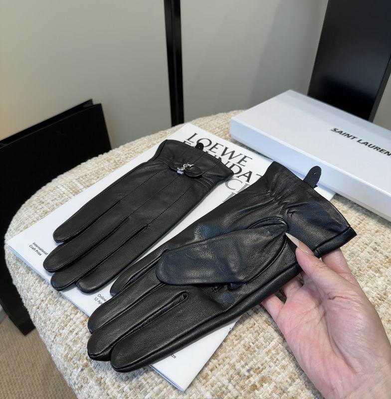 YSL gloves M L 05 (1)