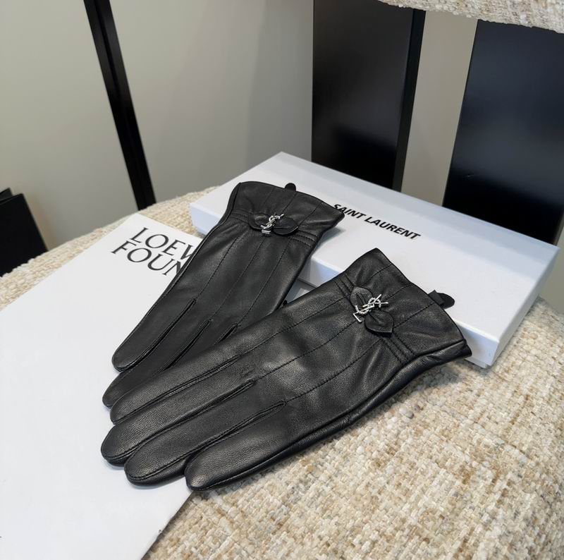 YSL gloves M L 05 (4)
