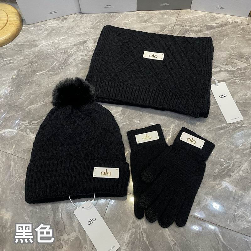 Alo Scarf Hat Gloves hm (12)