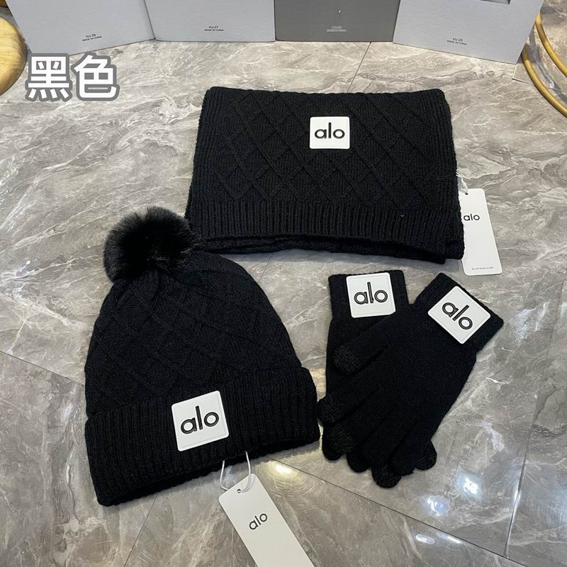 Alo Scarf Hat Gloves hm (17)