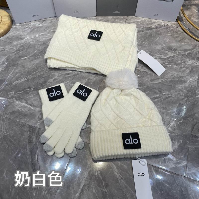 Alo Scarf Hat Gloves hm (19)