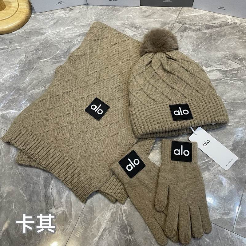 Alo Scarf Hat Gloves hm (20)