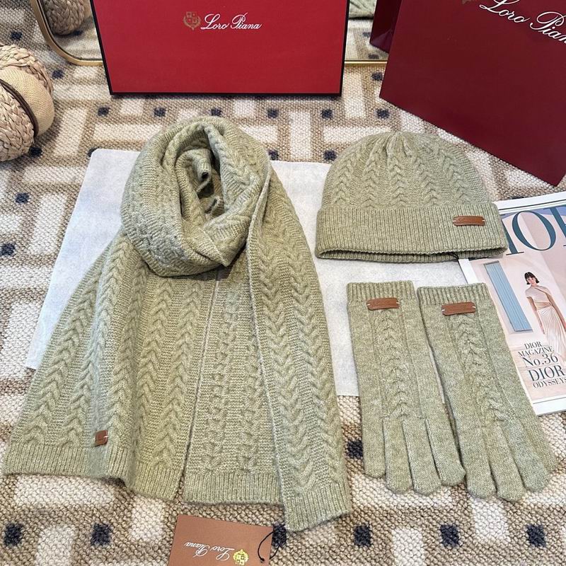 Alo Scarf Hat Gloves hm (3)