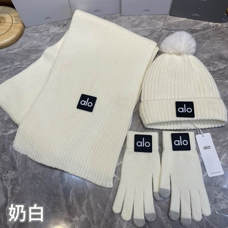 Alo Scarf Hat Gloves hm (35)