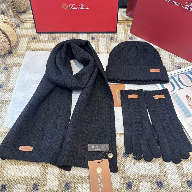 Alo Scarf Hat Gloves hm (4)